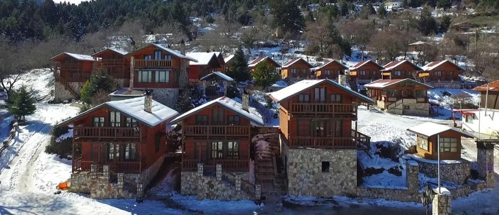 Mesaia Trikala Ski Chalet | Καταφύγιο Ερμής