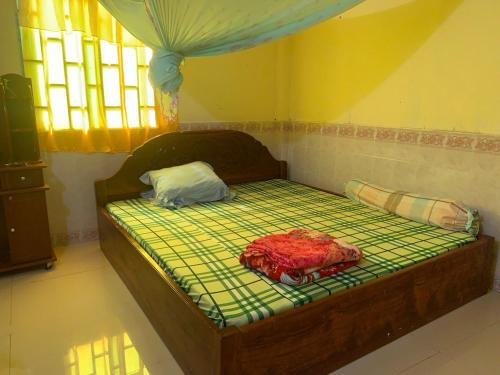 Santuk House | សុខ ស្រីមុំ Sok Sreymom Homesty
