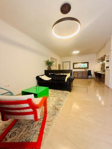 Palaio Faliro Apartment | 雅典南部海滨2km的舒适宽敞公寓
