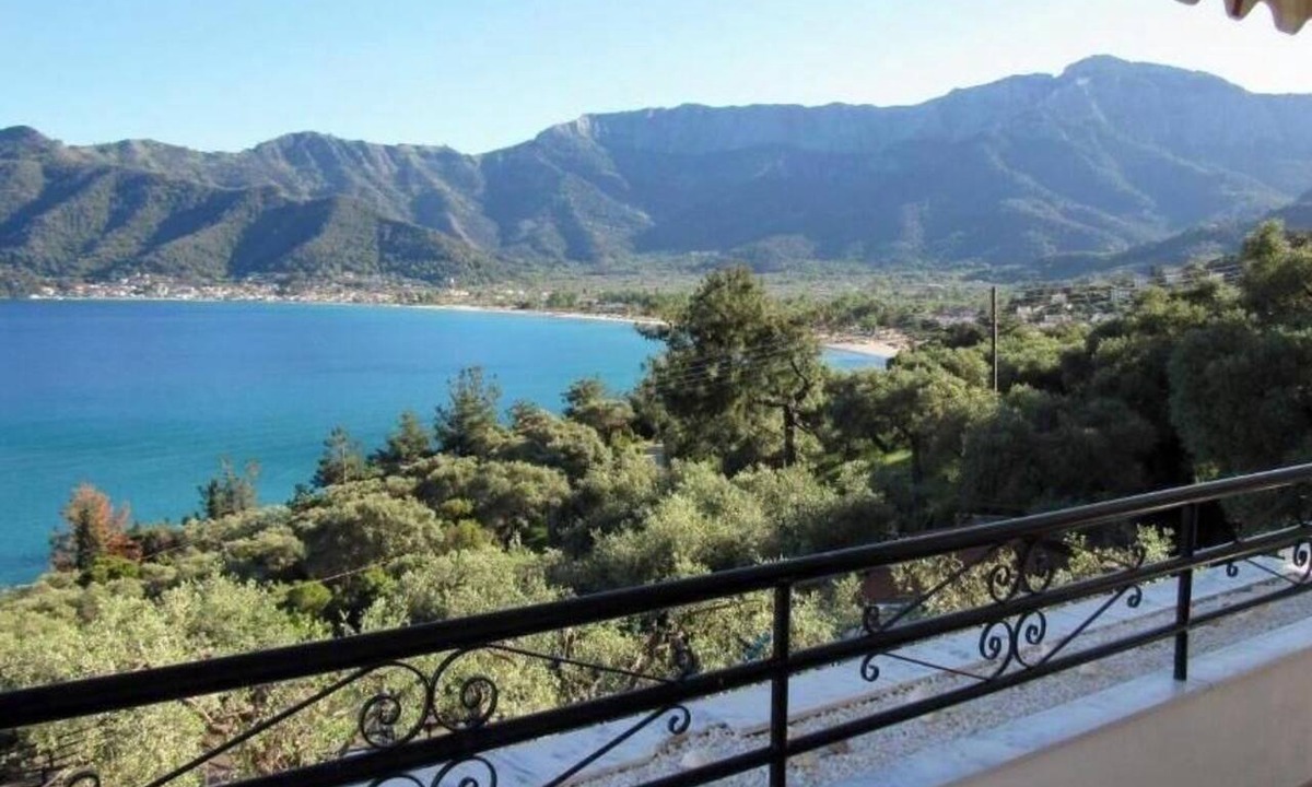 Golden Beach Apartment | 1 Bedroom Apartment with Sea View in Chrysi Ammoudia