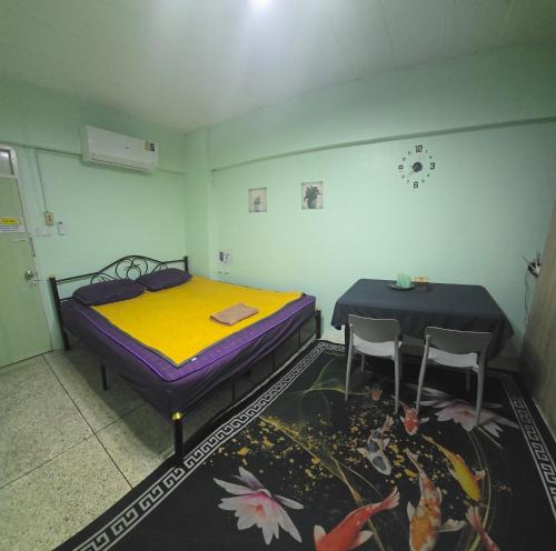 Lat Yao Apartment | 104 Spacious Studio with Private kitchen near Skytrain