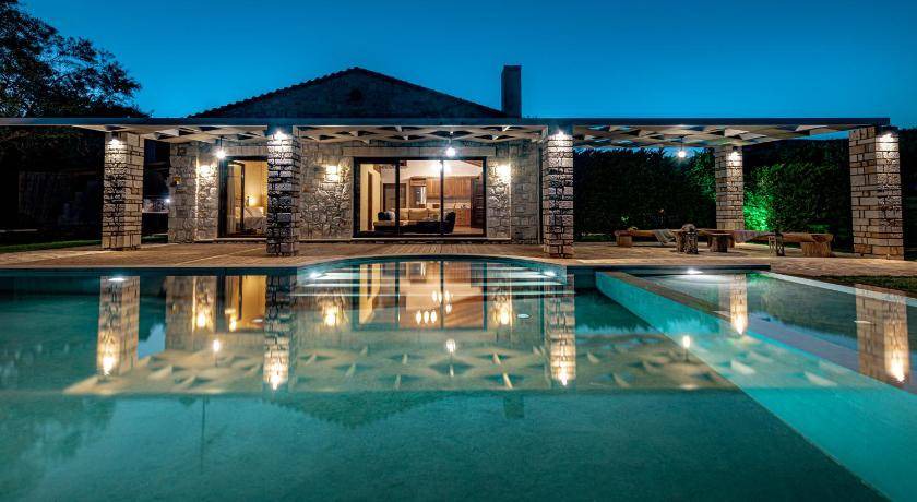 Limni Keri Resort | 120 m² Resort ∙ 4 bedrooms ∙ 10 guests