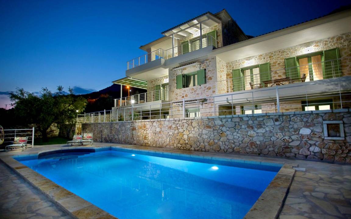 Plataria House | 132 m² House ∙ 4 bedrooms ∙ 8 guests