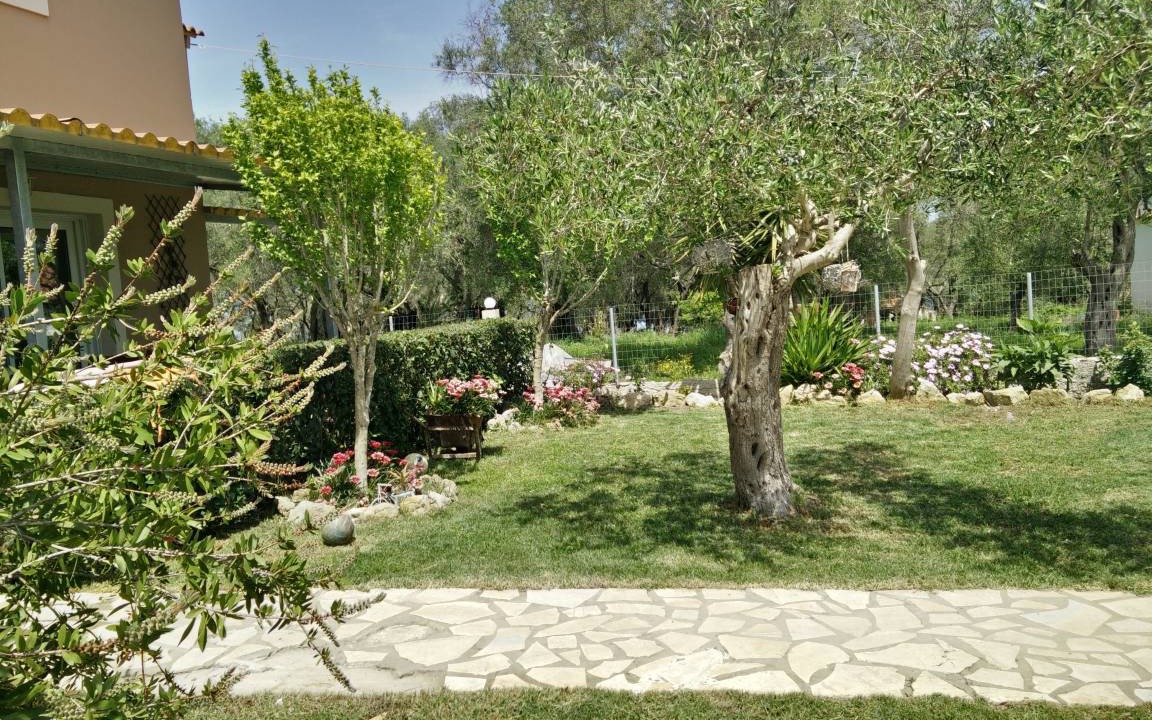 Notos House | 135 m² House ∙ 4 bedrooms ∙ 10 guests