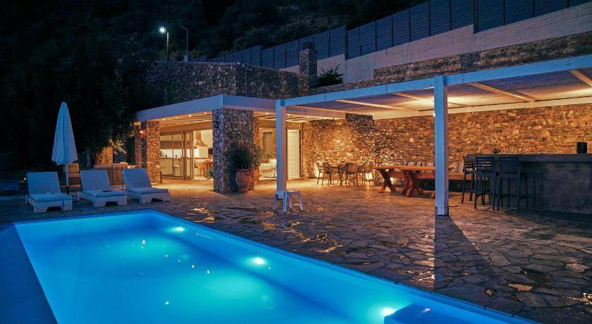 Melinta House | 140 m² House ∙ 3 bedrooms ∙ 8 guests