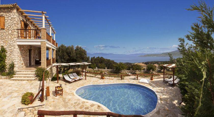 Skinaria Resort | 140 m² Resort ∙ 4 bedrooms ∙ 12 guests