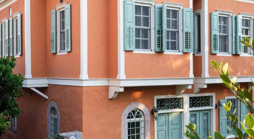 Lesvos Villa | 170 m² Villa ∙ 3 bedrooms ∙ 6 guests