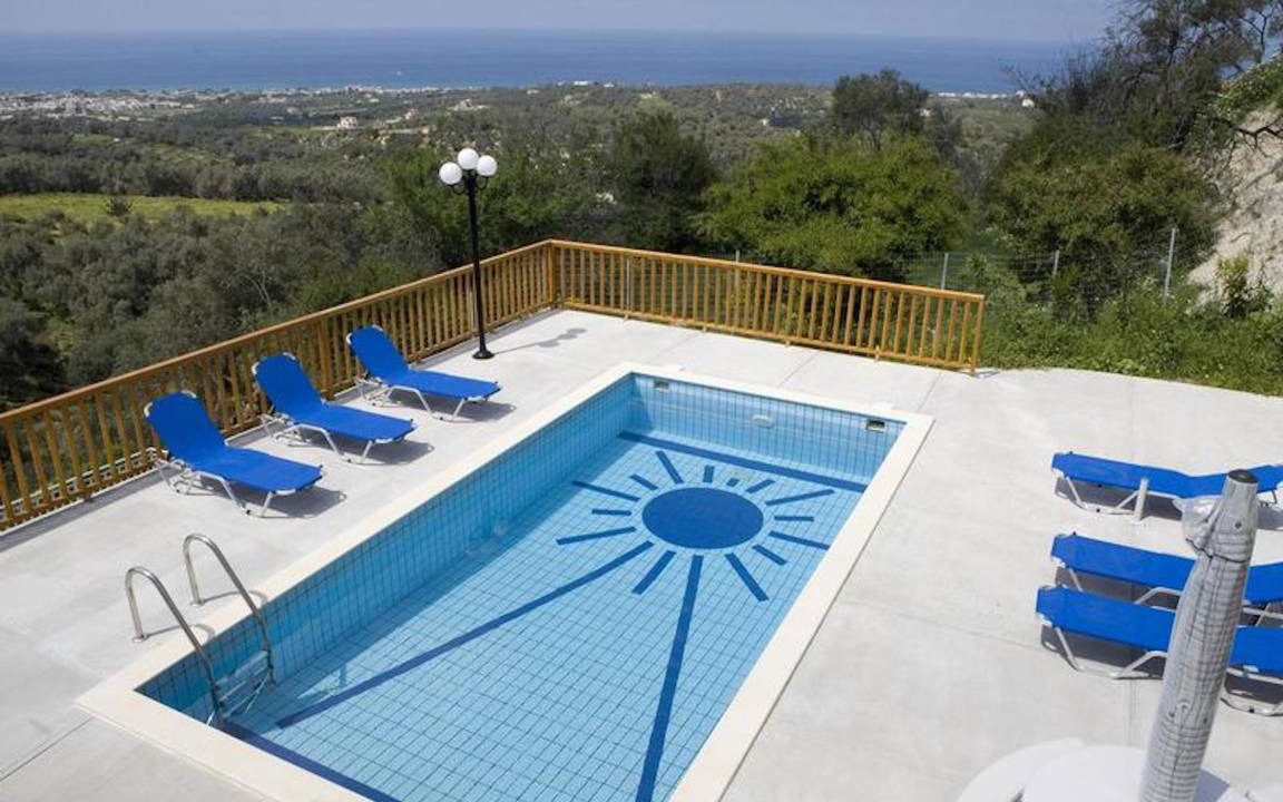 Adele Villa | 200 m² Villa ∙ 5 bedrooms ∙ 8 guests