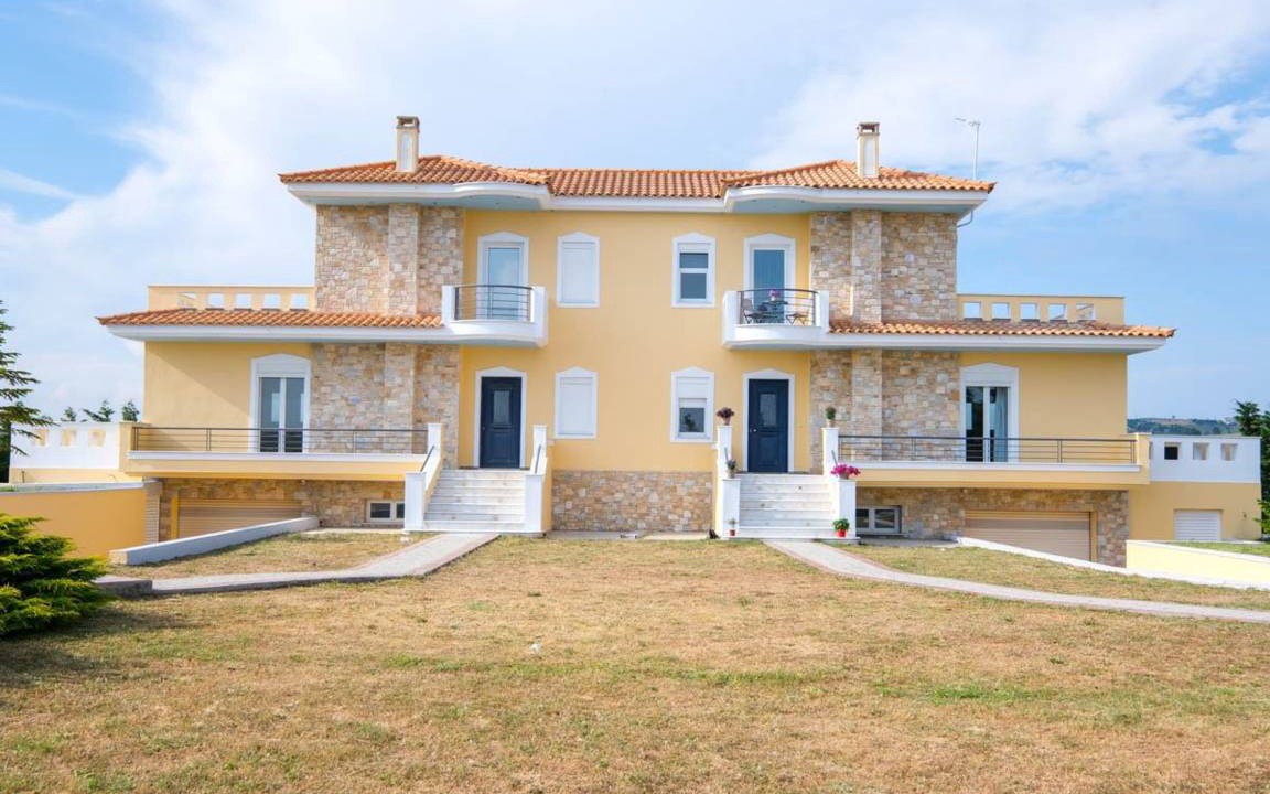 Varnavas House | 205 m² House ∙ 4 bedrooms ∙ 8 guests