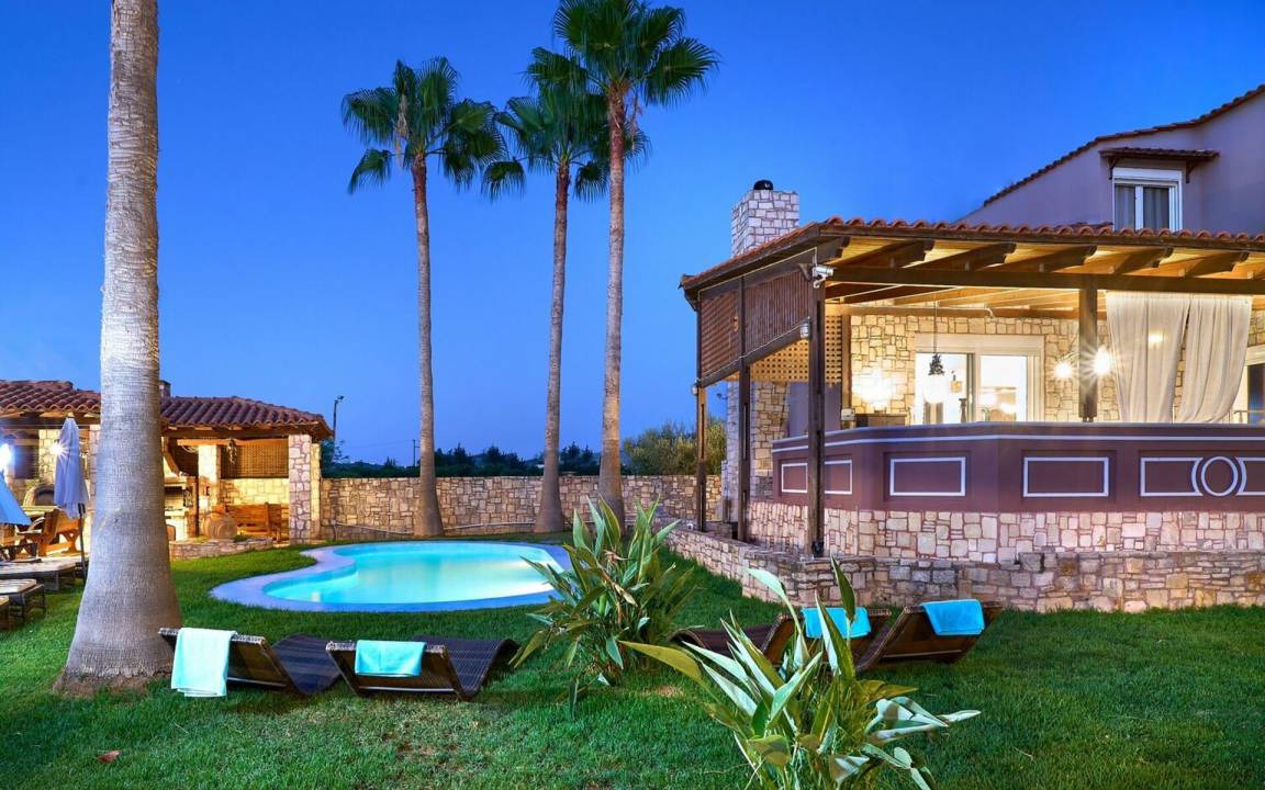 Oasis Villa | 240 m² Villa ∙ 5 bedrooms ∙ 9 guests