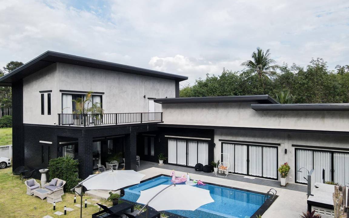 Khanom Villa | 250 m² Villa ∙ 4 bedrooms ∙ 26 guests