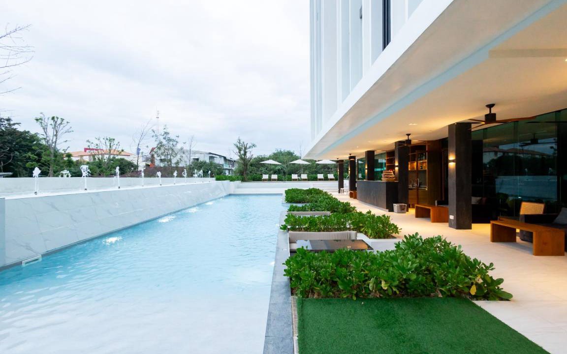Nakhon Sawan Hotel | 252 m² Hotel ∙ 4 bedrooms ∙ 10 guests