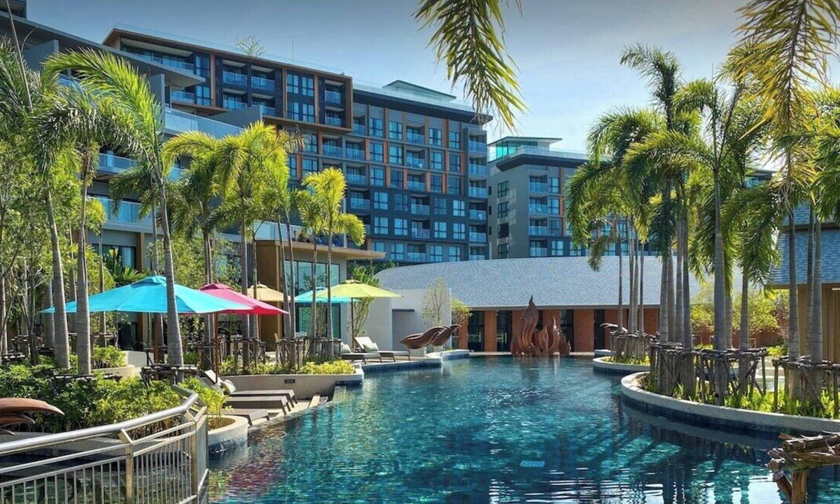 Cherngtalay Apartment | 2BR Garden View Apartment near Surin | Capital Pro