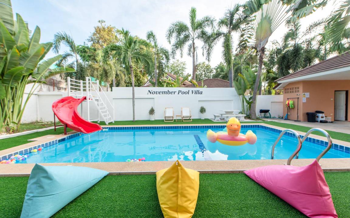 Nong Pla Lai Villa | 300 m² Villa ∙ 4 bedrooms ∙ 10 guests