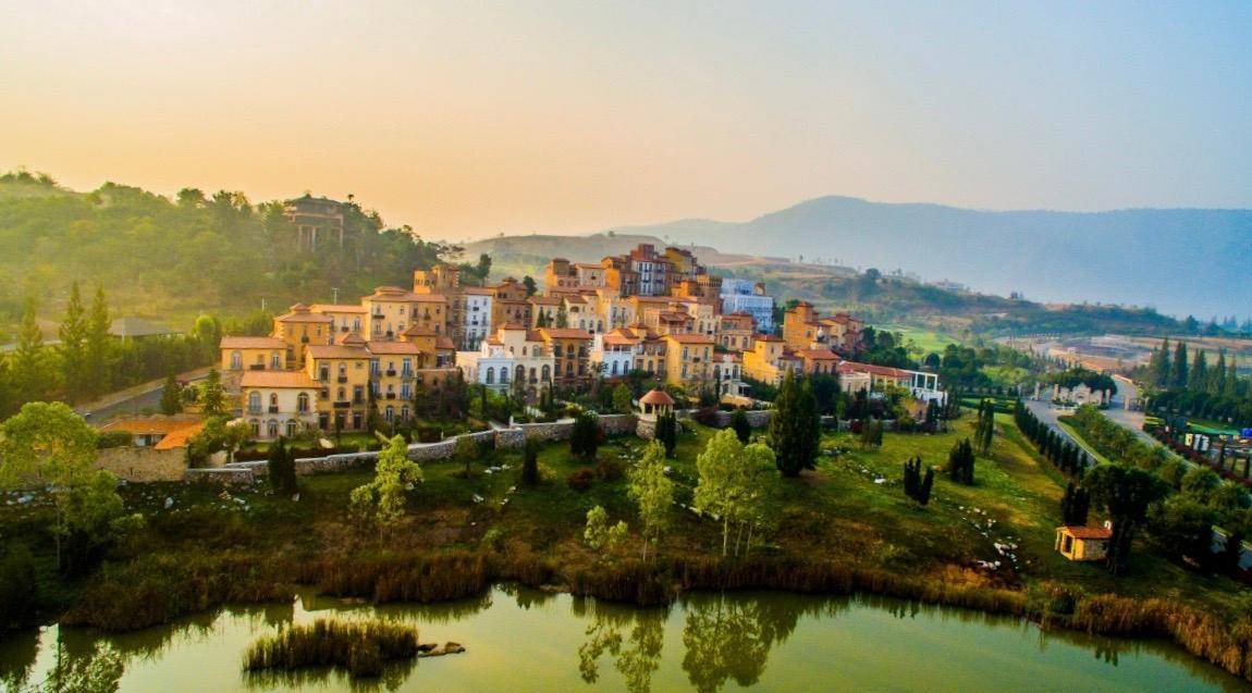 Pong Ta Long Resort | 330 m² Resort ∙ 6 bedrooms ∙ 12 guests