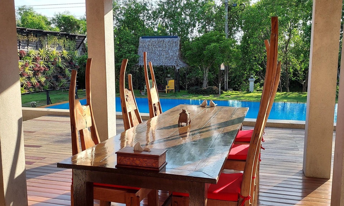 Samut Songkhram Villa | 4 bedroom private pool villa