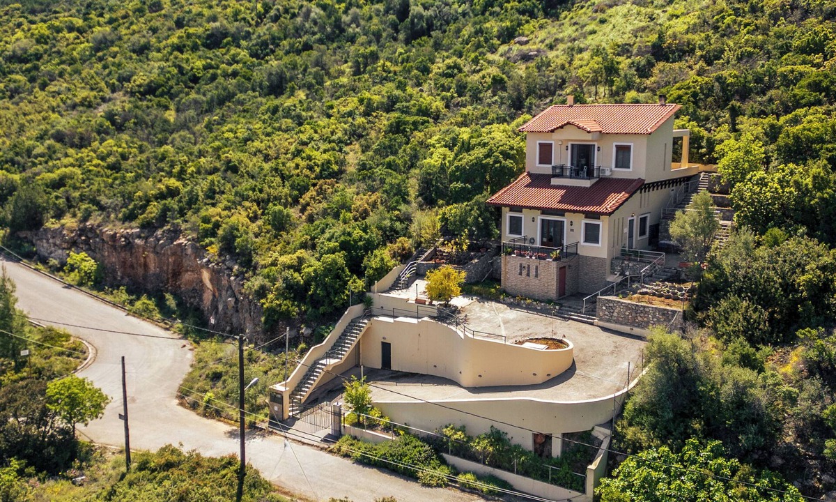 Skroponeria House | 4-Bedroom Estate - Heritage Ridge