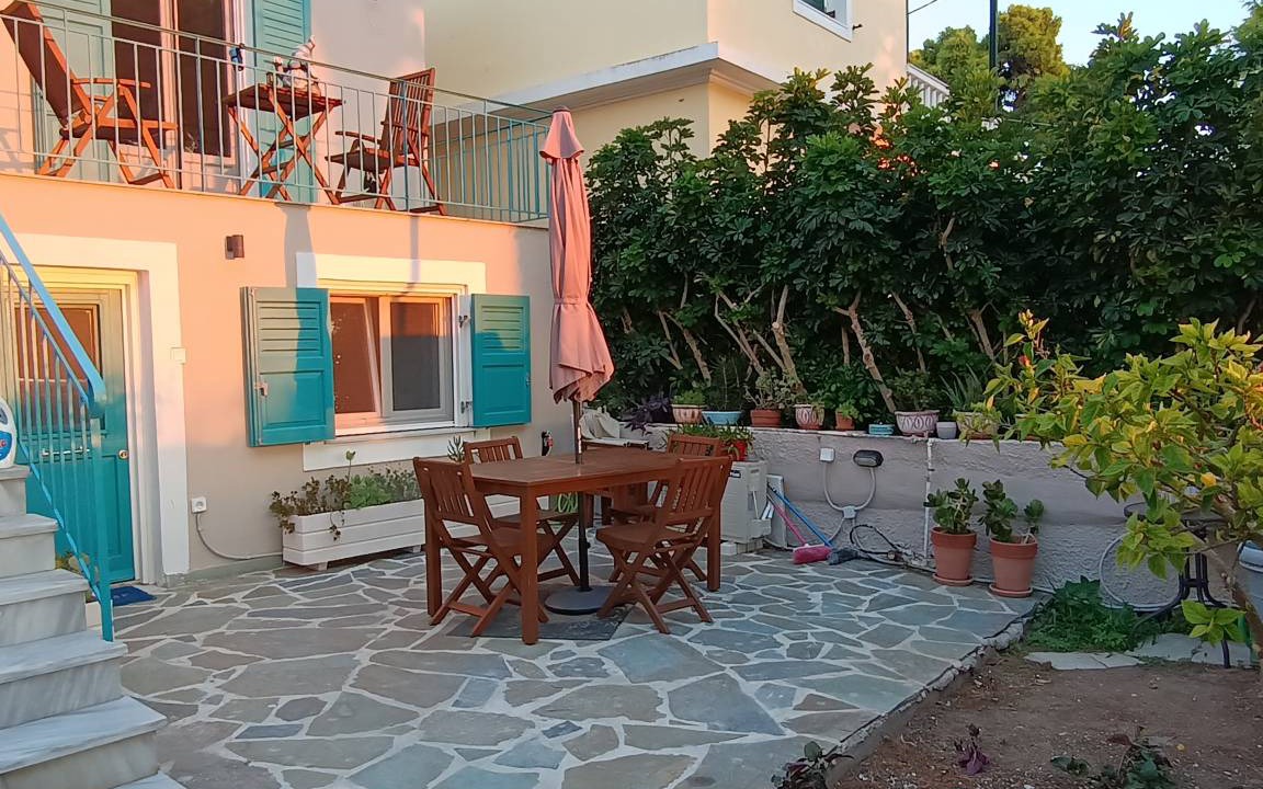 Posidonia House | 55 m² House ∙ 2 bedrooms ∙ 6 guests