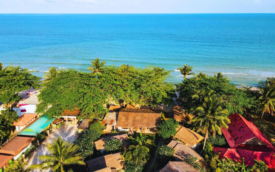 Khanom Resort | 60 m² Resort ∙ 10 guests