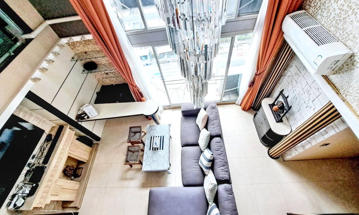 Khlong Toei Nuea Condo | 7B - Luxurious 5-Bedroom Condo in Central Bangkok with Rooftop Pool