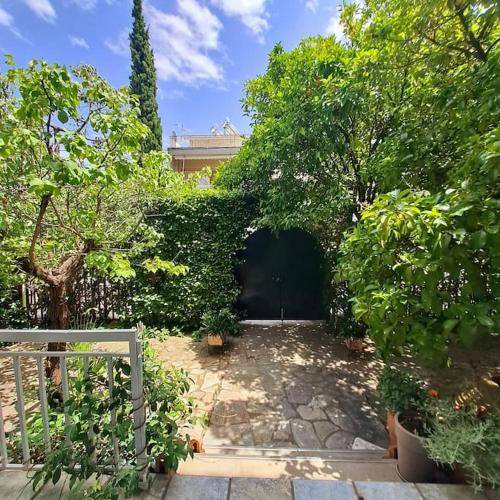 Chalandri Apartment | 85 m² Apartment ∙ 2 bedrooms ∙ 5 guests