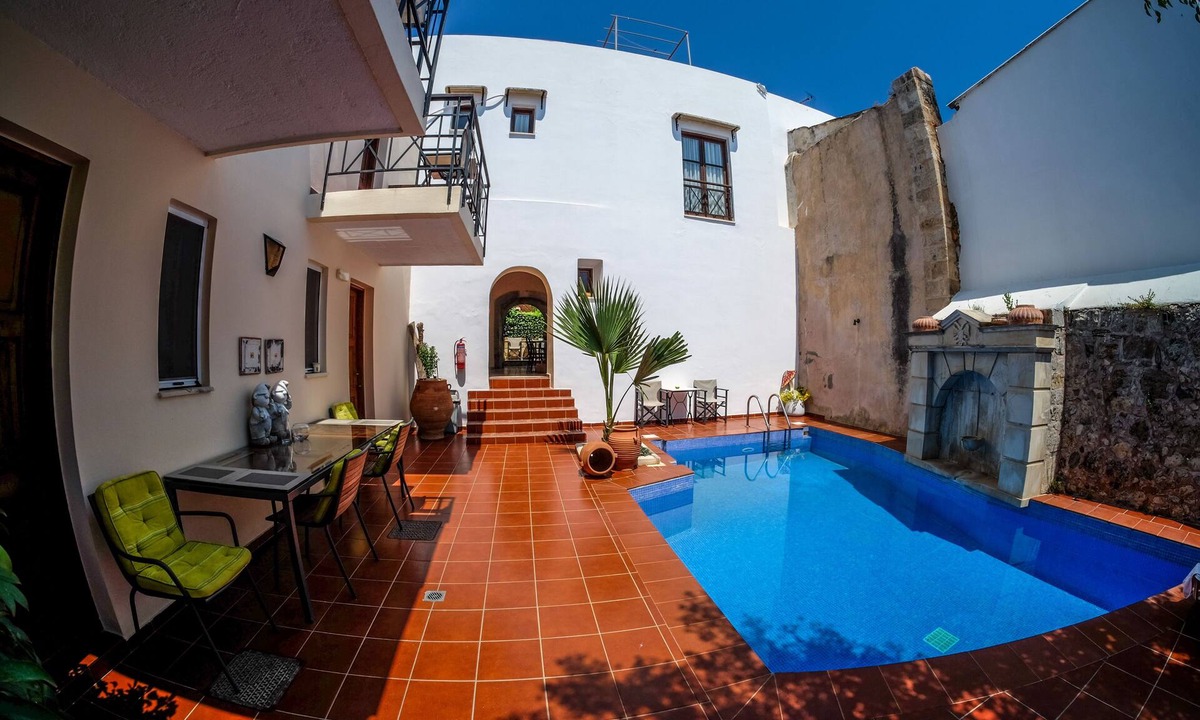 Atsipopoulo Apartment | 9 -Relaxing Holiday Home with Privacy & Freedom