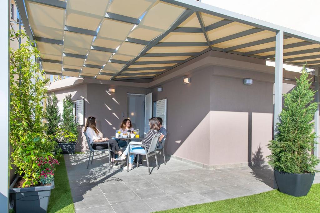 Makrigianni Hotel | Acropolis Stay