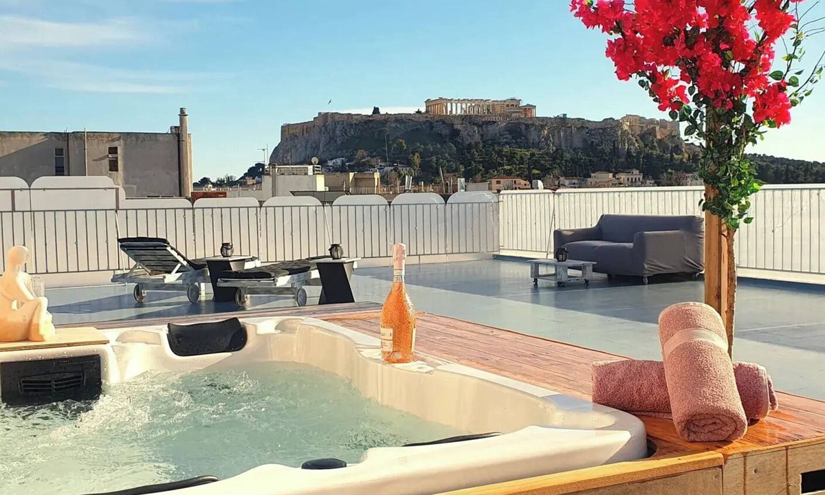 Psirri Apartment | Acropolis View Apartment in Heart of Monastiraki