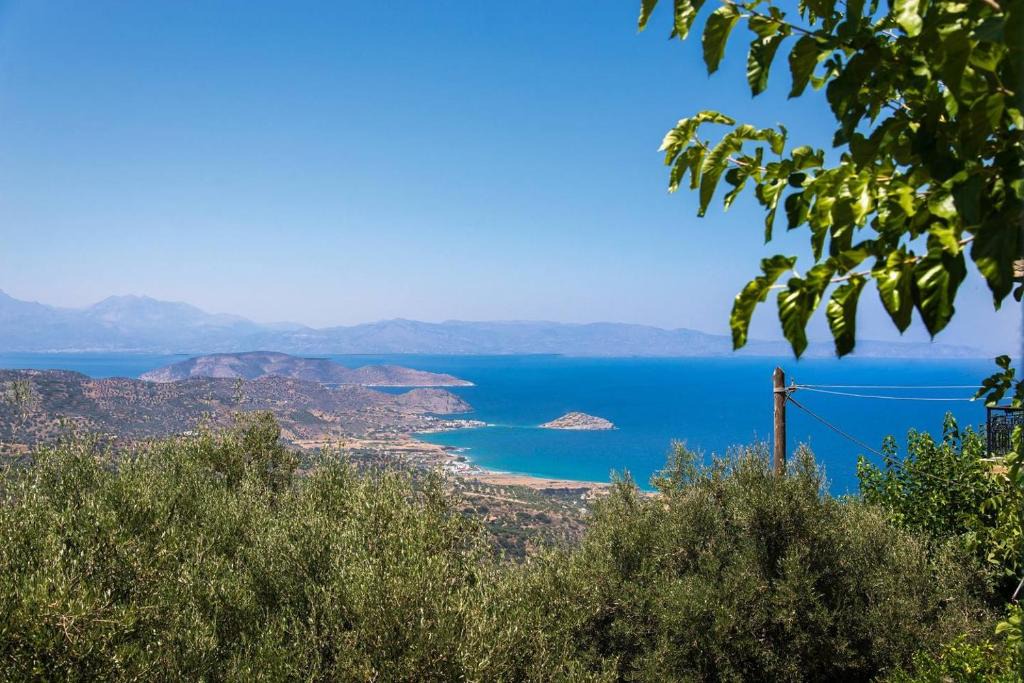 Mirsini House | Agrilos Sea View House