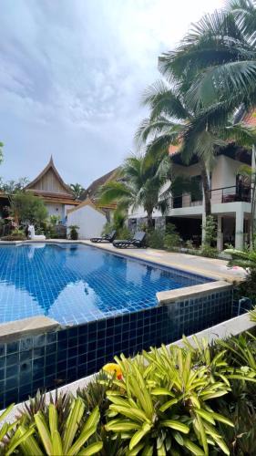 Cherngtalay Villa | Aisawan Resort villa