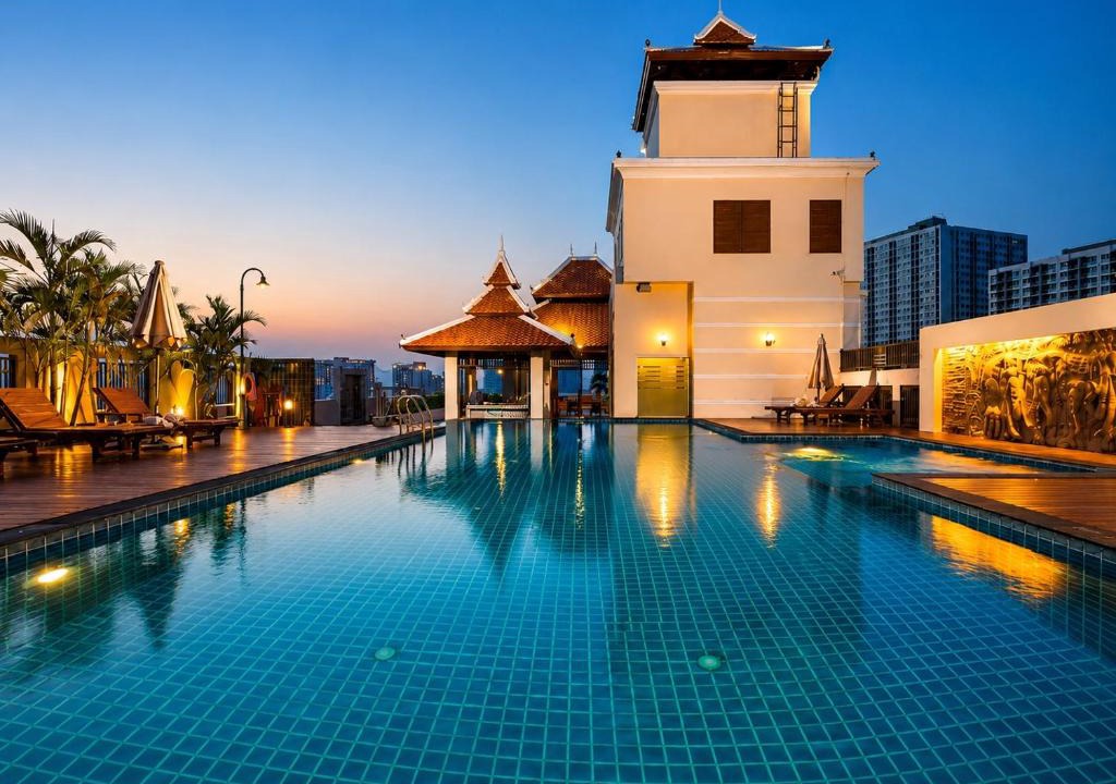 North Pattaya Hotel | Aiyara Palace