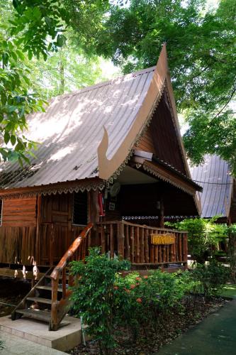 Phitsanulok Resort | Akchanok Homestay - Nature Retreat