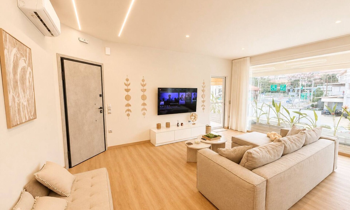 Egira Apartment | Akrata Comfort Living