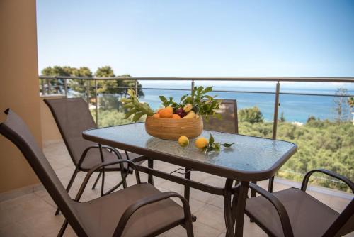 Akrotiri Apartment | Akrotiri Sea View Suites