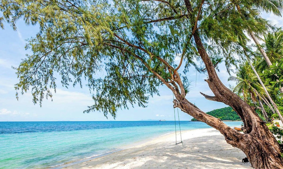 Lipa Noi Villa | Akuvara Villa - Four Bedroom Villa, Sleeps 8