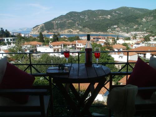 Skopelos Town House | Albatros