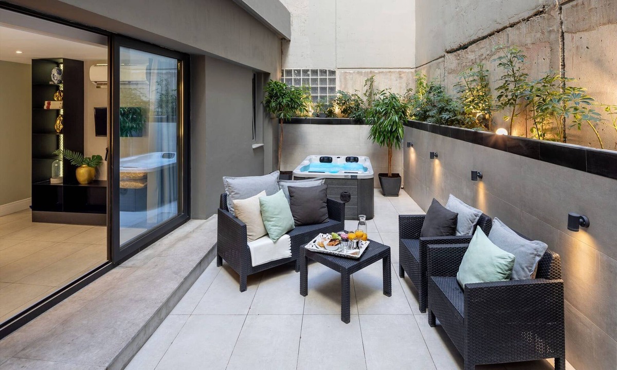 Gazi Villa | Alluring Athens Maisonette | Apollo Heights Maisonette | 1 Bedroom | Superb.