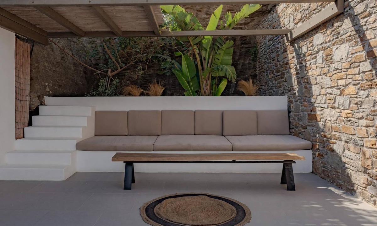 Kithnos Apartment | Alluring Kythnos Suite | Thebes Suite | Breathtaking Sea Views | Spacious.