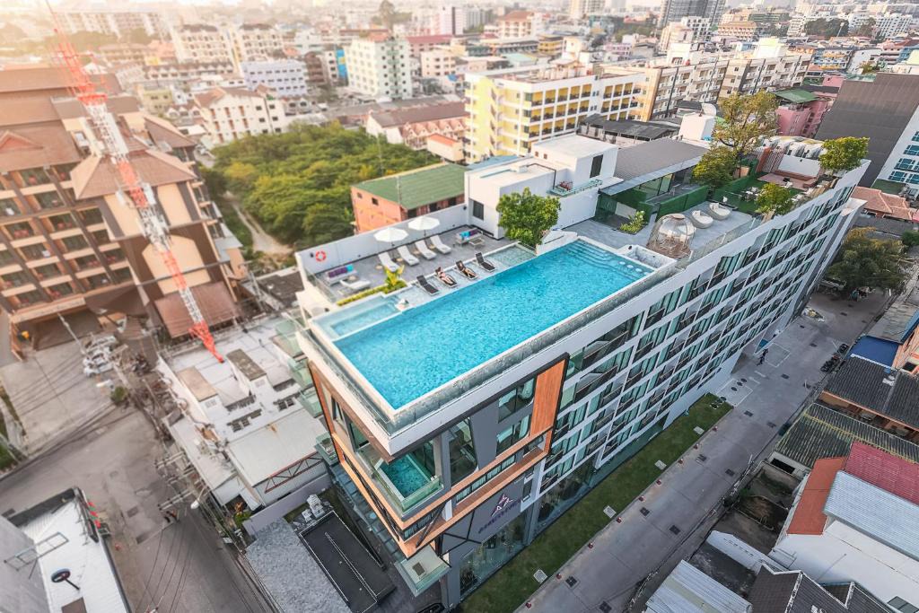 Central Pattaya Hotel | Amethyst Hotel Pattaya