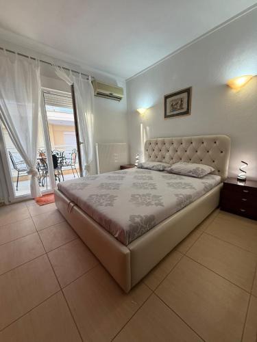 Polichrono Apartment | Ammos Luxe Seaside Apartment