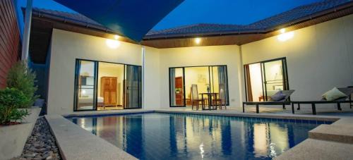 Pratumnak Hill Villa | AnB poolvilla 3BR walk private beach in pratamnak
