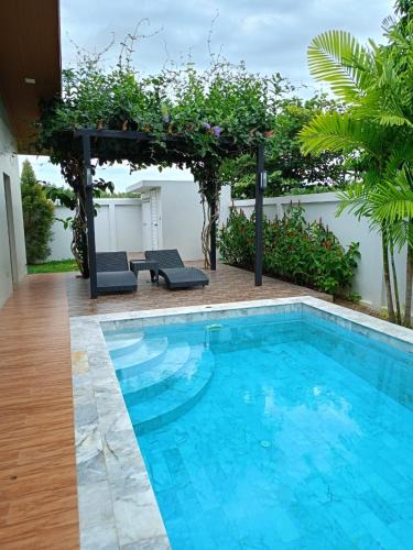 Hin Lek Fai Villa | Anchan Gardens Pool Villa 23
