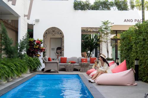 Ratsada Hotel | Ang Pao Hotel Phuket