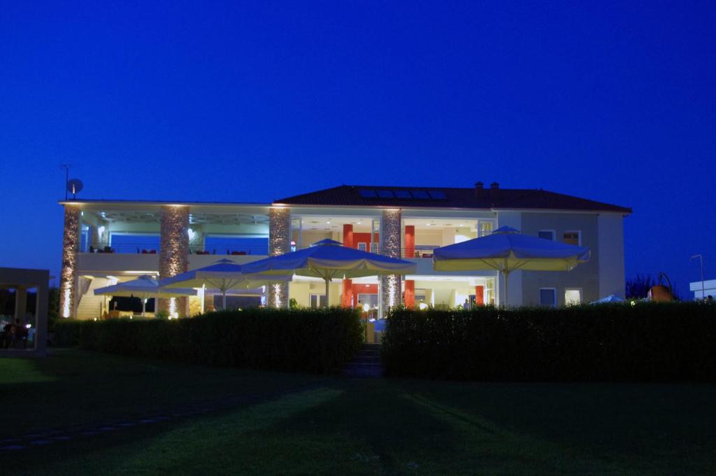 Pineios Apartment | Antonios Village Hotel & Apartments