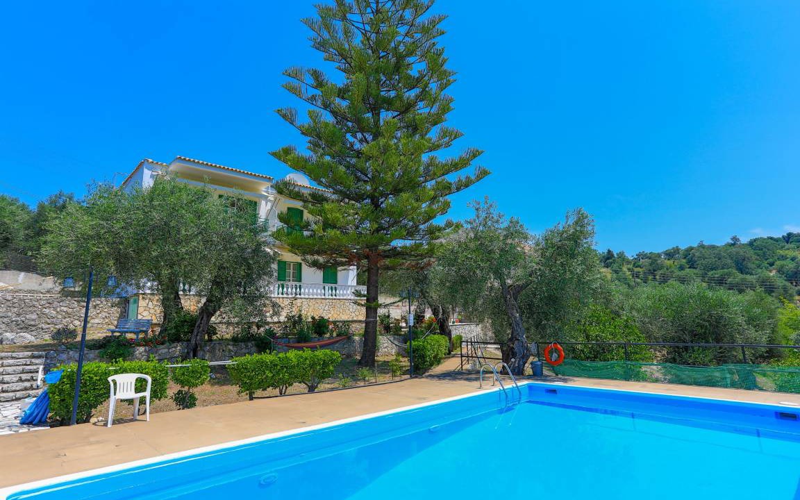 Agios Spyridon Corfu Apartment | Apartment for 4 persons approx. 55 m² in Karniaris, North Greece (Corfu)