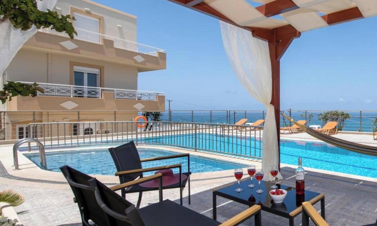 Sfakaki Apartment | Apartment 'Groundfloor' with Sea View, Wi-Fi and Air Conditioning