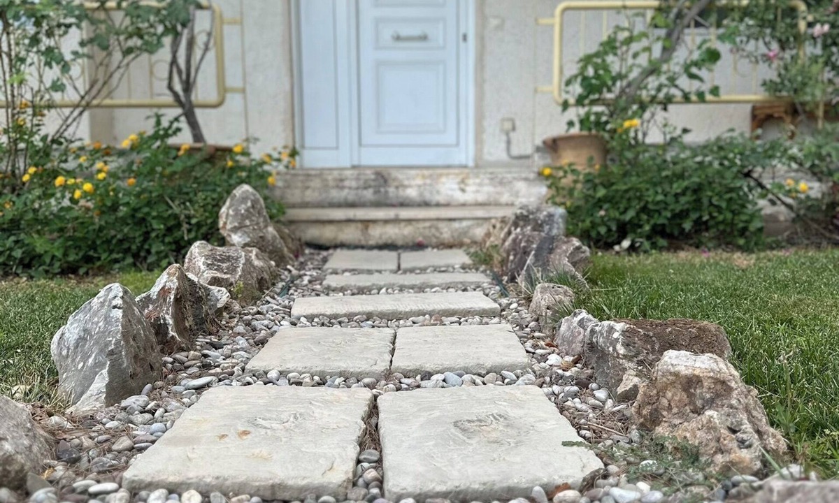 Kallitechnoupoli Apartment | Apartment with Garden in Rafina