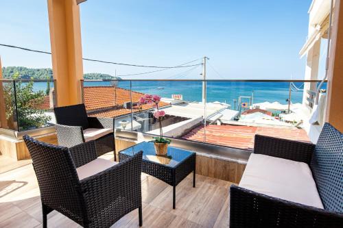 Potos Apartment | Aqua Velva Luxury Apartment