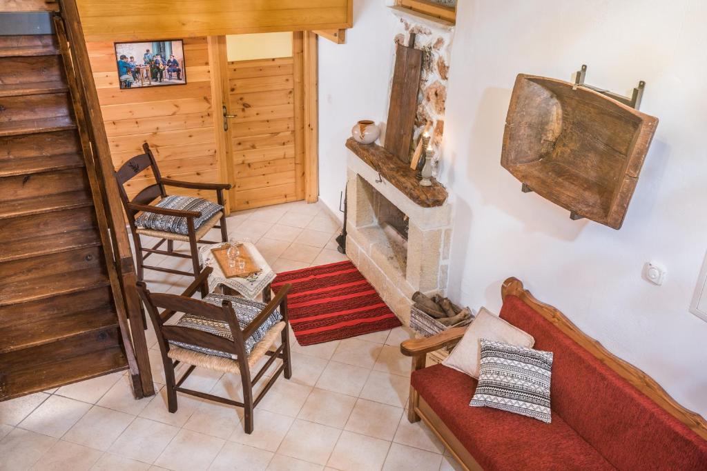 Aradena House | ARADENA TRADITIONAL House 3