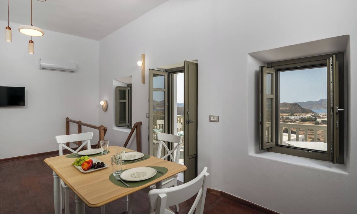Tripiti House | Astraea Traditional House in Milos Island